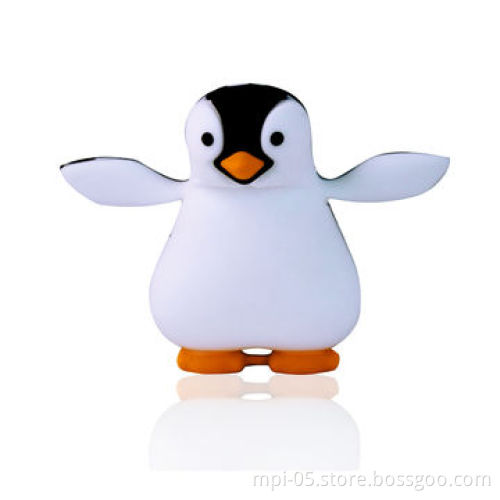 Lovely penguin USB flash drive